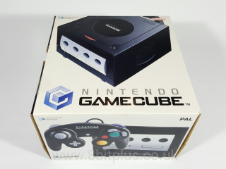 Nintendo_Gamecube_1