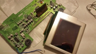 Nomad Screen remove 2.jpg