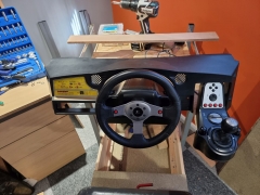 Sega-Rally-cabinet-wheel-and-dash